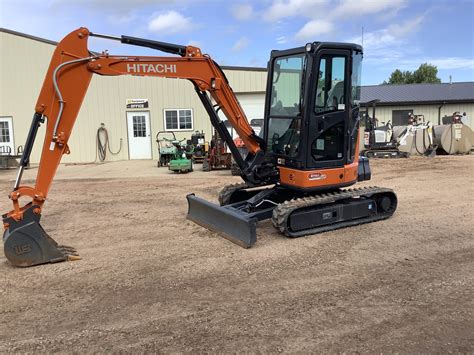 how do i start hitachi mini excavator|hitachi 35u track roller instructions.